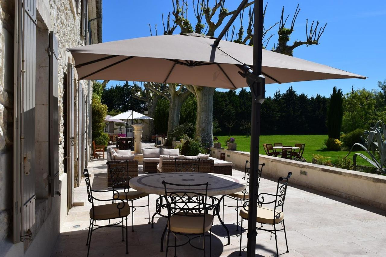 ลา บาสติด เด ซามูริเยร์ Hotel Caumont-sur-Durance ภายนอก รูปภาพ